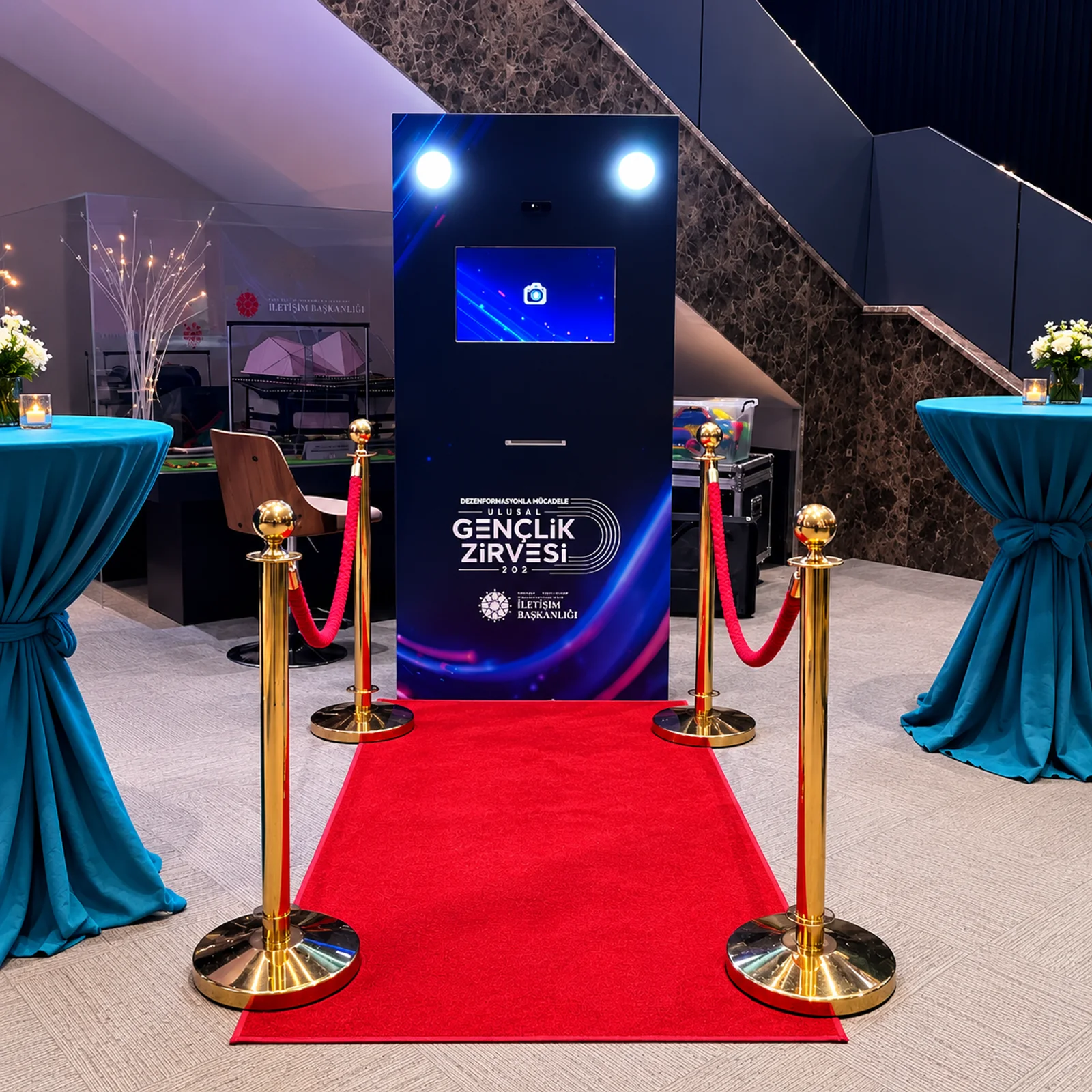 Kirala Bizden Photo Kiosk Fotoğraf Standı fotoğraf aktivitesi kiralama